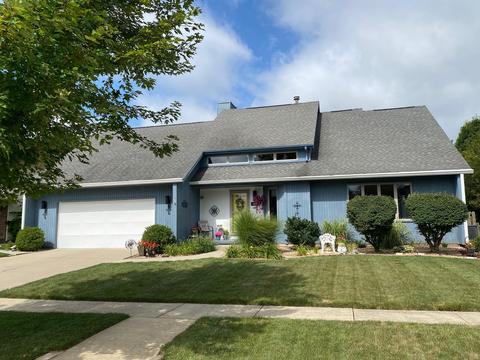 1209 Dover Rd, Bloomington, IL 61704 photo 4