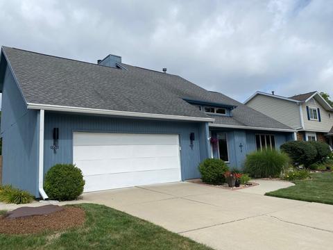 1209 Dover Rd, Bloomington, IL 61704 photo 3