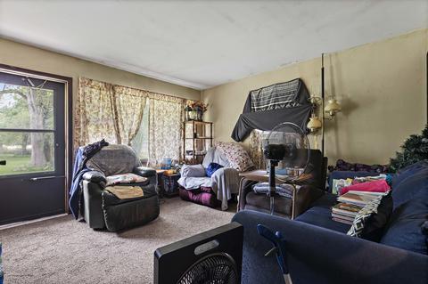 8451 Friday Rd, Davis Junction, IL 61020 photo 10