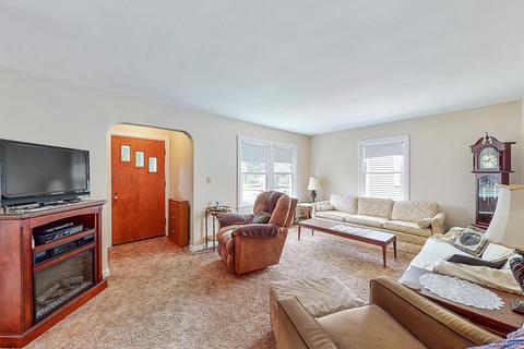 14917 Springfield Ave, Midlothian, IL 60445 photo 5