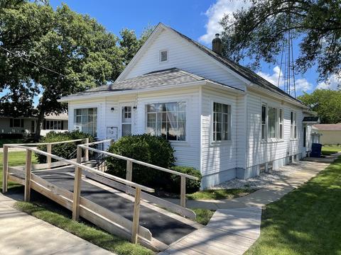 112 Taylor St, Cherry, IL 61317 photo 1