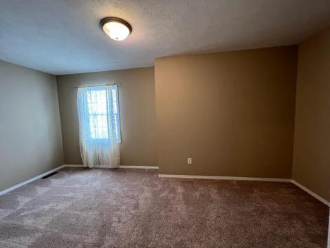311 S Towanda Ave #7, Normal, IL 61761 photo 20