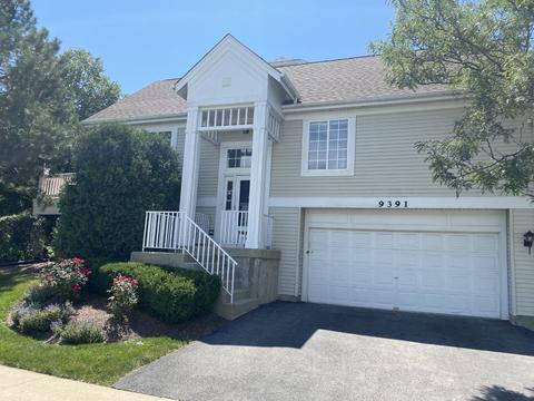 9391 Harrison St, Des Plaines, IL 60016 photo 2