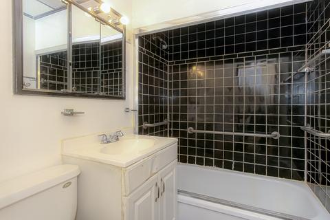 2304 Campbell St, Rolling Meadows, IL 60008 photo 13