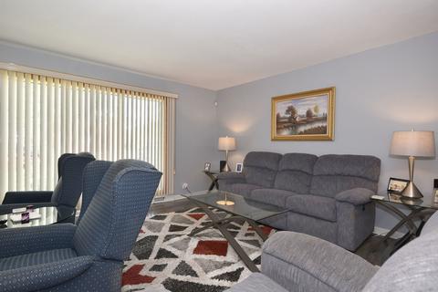 9440 Sumac Rd, Des Plaines, IL 60016 photo 5