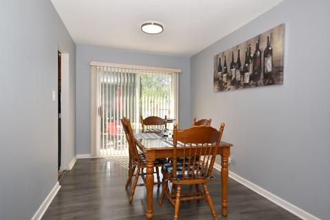 9440 Sumac Rd, Des Plaines, IL 60016 photo 9