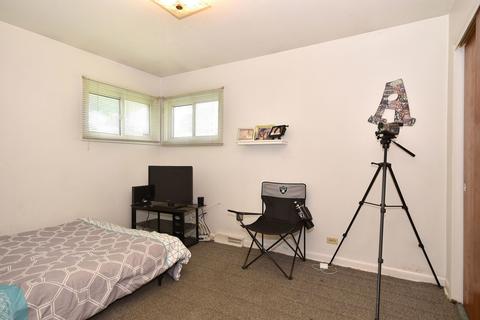 9440 Sumac Rd, Des Plaines, IL 60016 photo 22