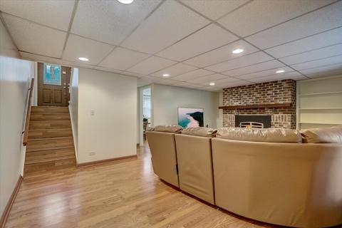 1330 Blair Ln, Hoffman Estates, IL 60169 photo 32