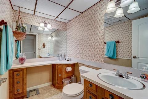 1330 Blair Ln, Hoffman Estates, IL 60169 photo 35