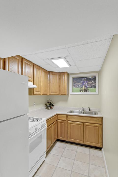1545 Old Barn Rd, Bartlett, IL 60103 photo 39