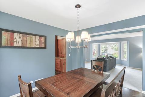 1545 Old Barn Rd, Bartlett, IL 60103 photo 10