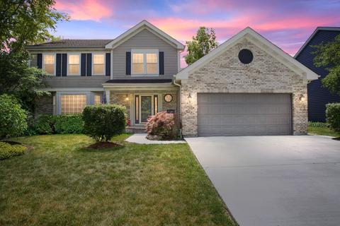 1545 Old Barn Rd, Bartlett, IL 60103 photo 1