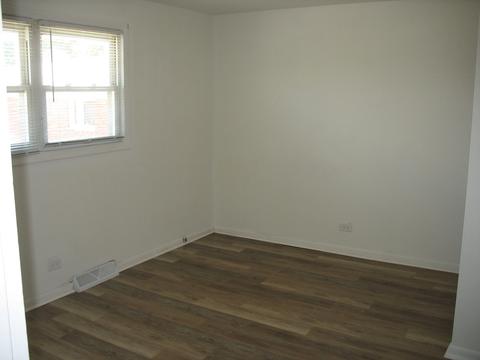243 S Rush St, Itasca, IL 60143 photo 8