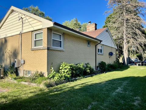 454 S Maple St, Itasca, IL 60143 photo 6