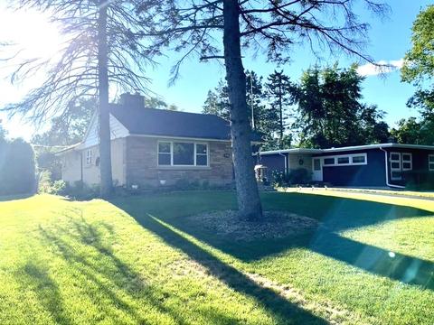 454 S Maple St, Itasca, IL 60143 photo 3