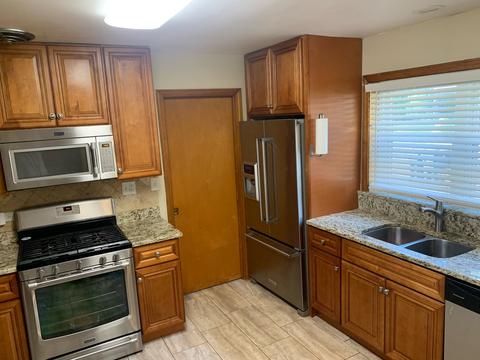 454 S Maple St, Itasca, IL 60143 photo 9