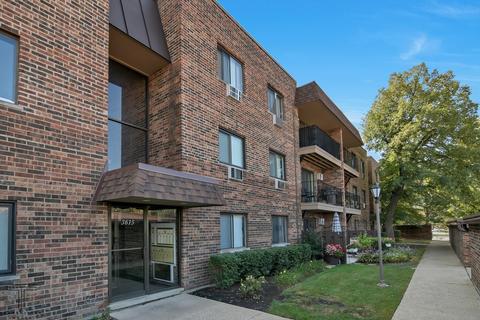3515 E Central Rd #202, Glenview, IL 60025 photo 1