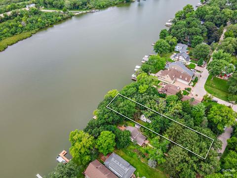 215 S Emerald Dr, Mchenry, IL 60051 photo 3