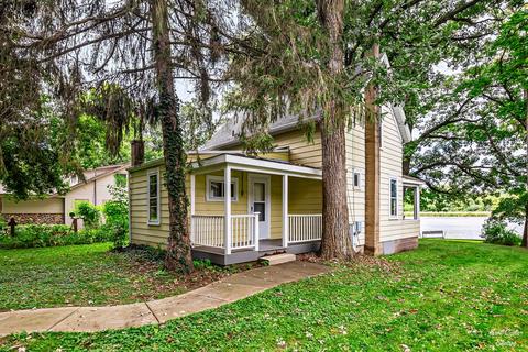 215 S Emerald Dr, Mchenry, IL 60051 photo 17