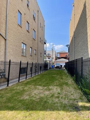 2538 W Flournoy St, Chicago, IL 60612