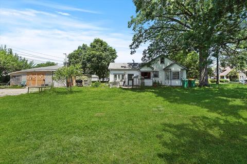 511 Scribner St, Joliet, IL 60432 photo 3