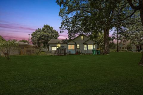511 Scribner St, Joliet, IL 60432 photo 2