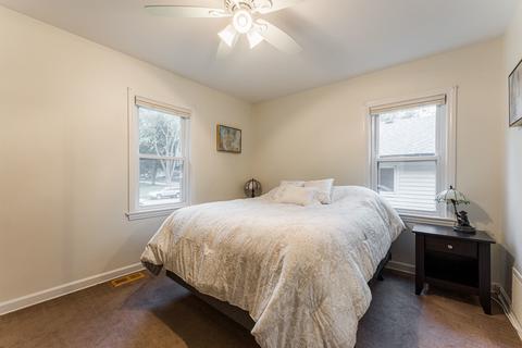 1207 Pershing Ave, Wheaton, IL 60189 photo 9