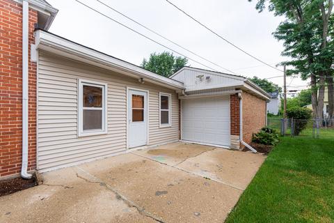 1207 Pershing Ave, Wheaton, IL 60189 photo 17