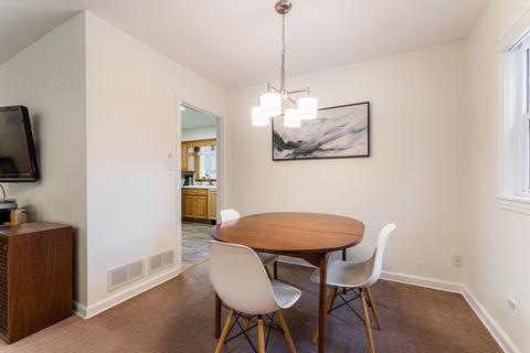 1207 Pershing Ave, Wheaton, IL 60189 photo 5