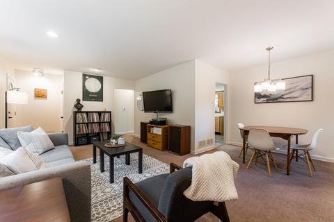 1207 Pershing Ave, Wheaton, IL 60189 photo 6
