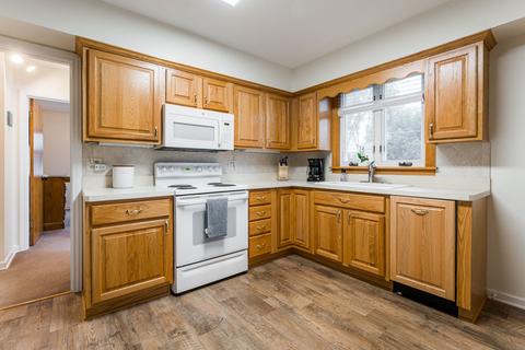 1207 Pershing Ave, Wheaton, IL 60189 photo 7