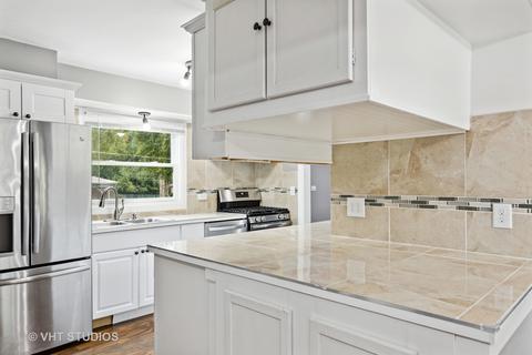 1142 Cary Rd, Algonquin, IL 60102 photo 11