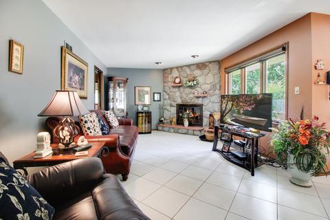 18524 Bock Rd, Lansing, IL 60438 photo 10
