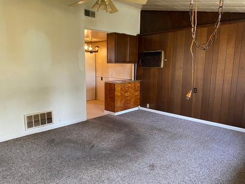 209 W 7th St, Spring Valley, IL 61362 photo 5