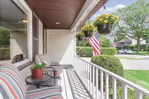 772 Cheyenne Ln, Elgin, IL 60123 photo 4