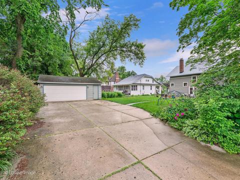 819 N Main St, Wheaton, IL 60187 photo 25