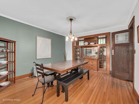 819 N Main St, Wheaton, IL 60187 photo 7