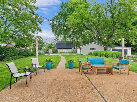 819 N Main St, Wheaton, IL 60187 photo 22