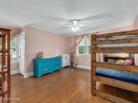 819 N Main St, Wheaton, IL 60187 photo 16