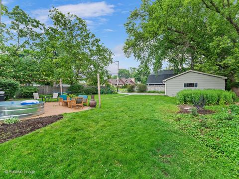 819 N Main St, Wheaton, IL 60187 photo 23