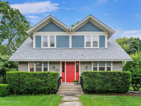 819 N Main St, Wheaton, IL 60187 photo 2