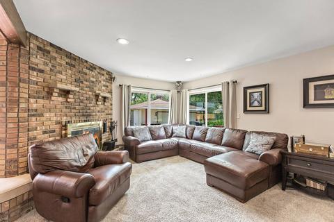 1117 Sarasota Dr, Wheeling, IL 60090 photo 3