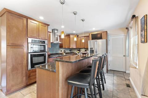 1117 Sarasota Dr, Wheeling, IL 60090 photo 6