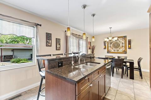 1117 Sarasota Dr, Wheeling, IL 60090 photo 7