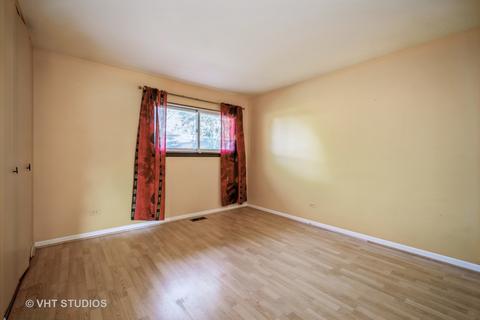 392 Wille Ave, Wheeling, IL 60090 photo 8