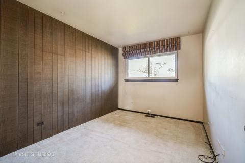 392 Wille Ave, Wheeling, IL 60090 photo 10