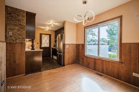 392 Wille Ave, Wheeling, IL 60090 photo 4