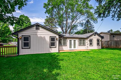 2410 Lilac St, Mchenry, IL 60050 photo 23