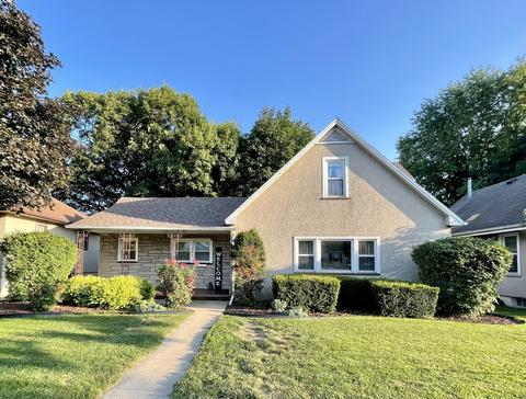 323 W Devlin St, Spring Valley, IL 61362 photo 1