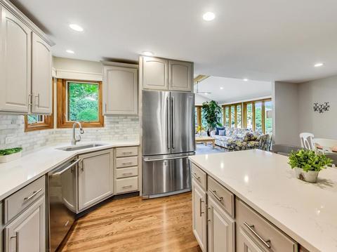 3 E Jerry Dr, Mount Prospect, IL 60056 photo 12